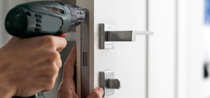 Locksmith For Lock Replacement Near Me in Santa Paula, CA