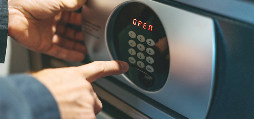 Cash Safe Openers in Santa Paula, California
