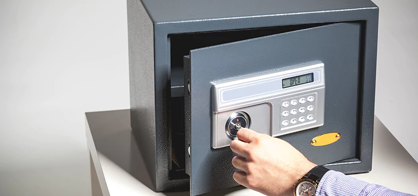 Jewelry Safe Unlocking Service in Santa Paula, California
