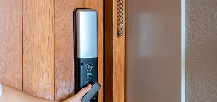 Home Security Electronic Locks Upgrades in Santa Paula, CA